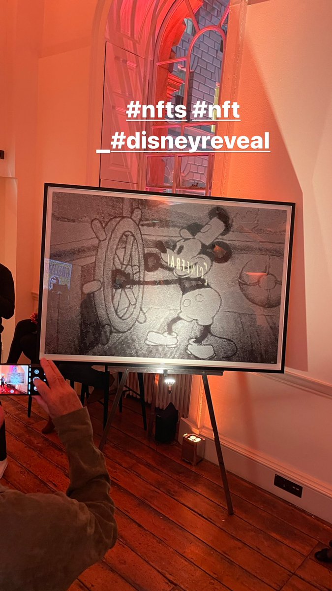 Great event last night by <a href="/metaframes/">Metaframes</a> unveiling its Disney NFT #cineframe #NFTartists <a href="/SomersetHouse/">Somerset House</a> exciting space!!