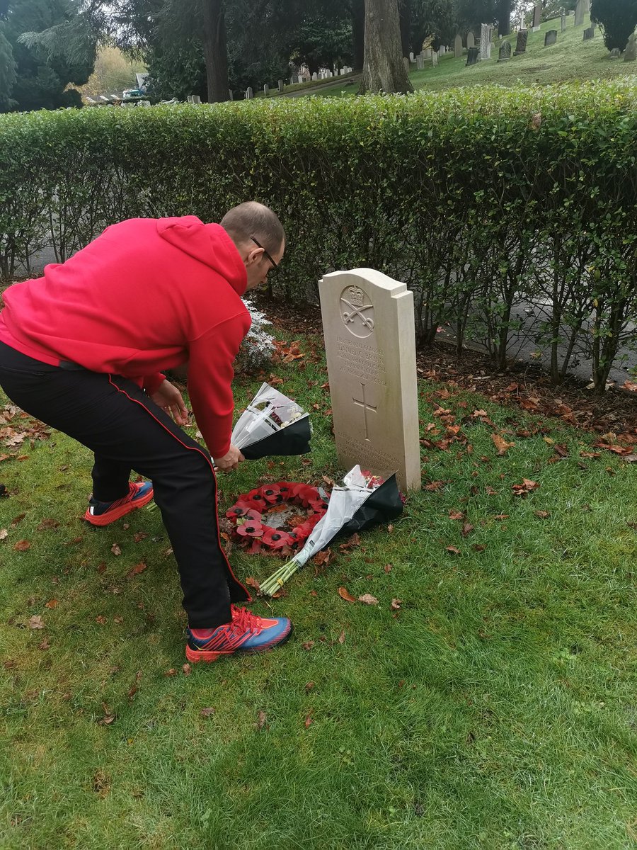 RAPTC_Official's tweet photo. The RAPTC Squash Team competed in the Inter Corps Competition in Aldershot. Over 3 days of competitive games, both teams performed well within Division 2. The team also visited the Aldershot Military Cemetery to remember and show their respects to Lt Col (MAA) Danny Bryan RAPTC https://t.co/tH9d1MQlxZ