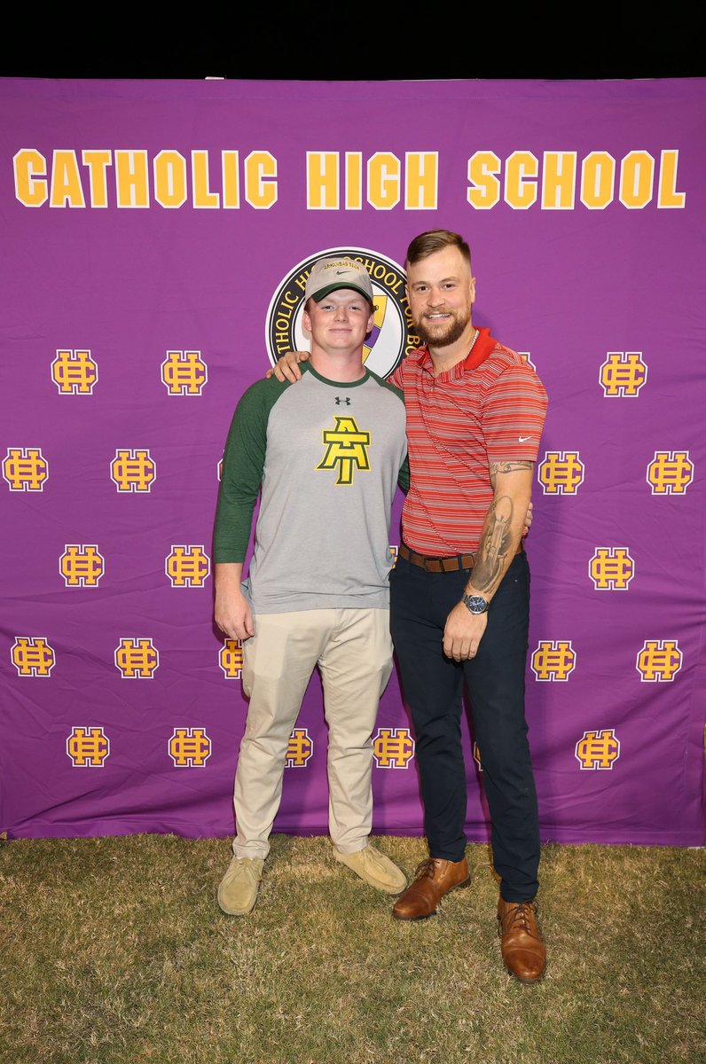 av_showcase's tweet photo. Congratulations to @BJustice_26 on his commitment to @UARMBaseball and congratulations to @CartwrightKade on his commitment to @ATUBaseball !

Very proud of these young men, thanks for playing for Applied Velocity! It’s an honor to have quality men represent. https://t.co/6wcKi6kN6q