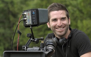 ctvm's tweet photo. #MaxFilms et @MK2MILEEND soulignent que Guy Édoin poursuit le #tournage de son nouveau long métrage de fiction qui a débuté le 18 octobre dans la région de Saint-Armand. D’une durée de 28 jours, il se terminera le 26 novembre prochain.
À lire ici :
https://t.co/MNXELCTgmD https://t.co/7F9qXB8u2d