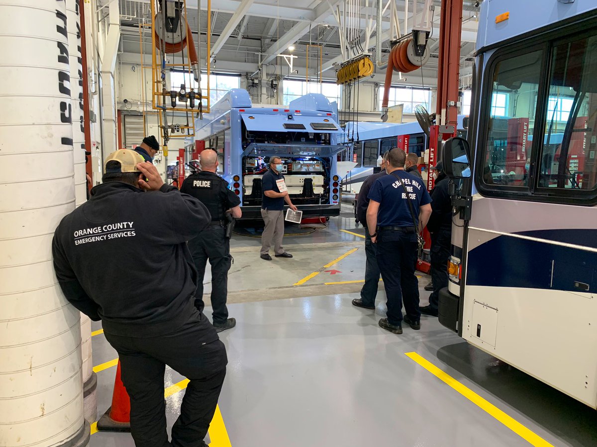 CHTDirector's tweet photo. Several of our public safety partners, including @ChapelHillPD &amp; @ChapelHillFD, joined us this morning to learn about our new electric buses #zeroemissionbuses #safetyalways https://t.co/m3jzLalsOW