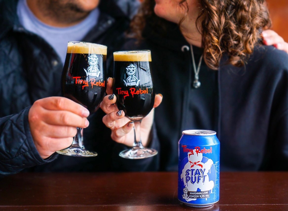 We don’t know about you, but this weather makes us just want to cosy up with a delicious Stay Puft 😍❤️ 

Now pouring on draught and in cans at the Brewery Bar 🍺 

#tinyrebel #tinyrebelbrewco #tinyrebelbrewery #staypuft