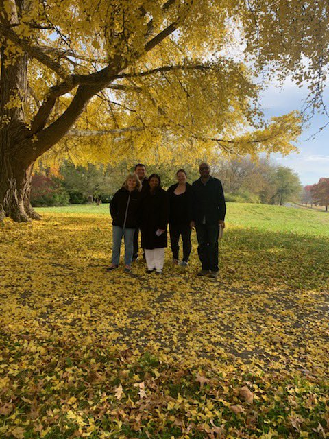 PharmDinDOworld's tweet photo. Nothing better than working with great colleagues at @MUCOM_Indy !  #WalksAtWork https://t.co/15tkWFSqGF