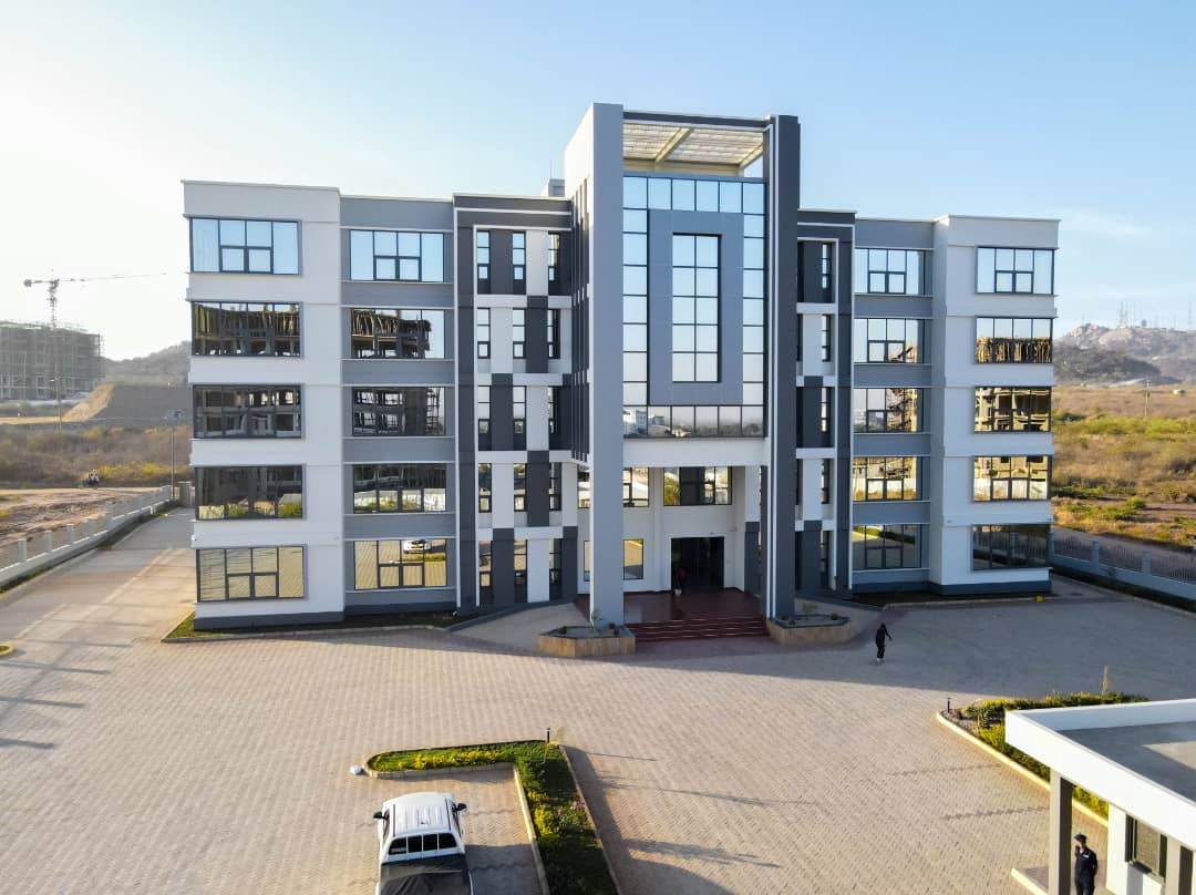 KassangaAgrey's tweet image. #feeltheview