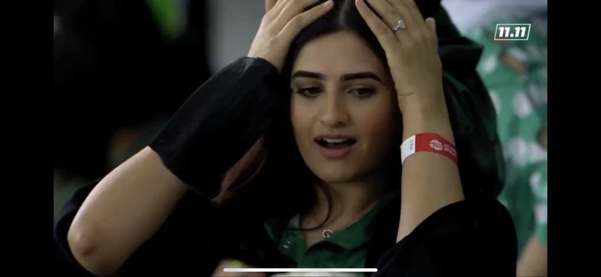 DOORRIIMMEE's tweet photo. Mera nahi inka hi khyal krlena aaj! 🥵🥵🥺
#T20WorldCup #PAKvAUS #pak https://t.co/mqkEFVHrF5