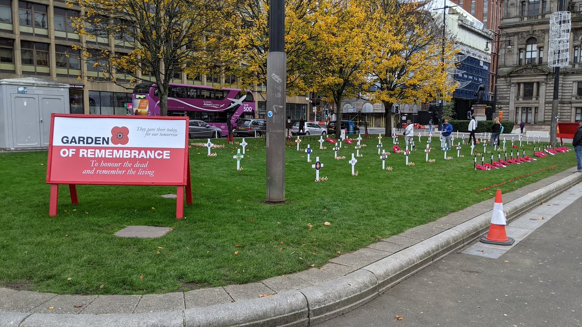 patyoung4baltco's tweet photo. Happy Veterans Day!

First Veterans Day away from home, but being in the United Kingdom still provides an opportunity to observe the day. 

We call it Veterans Day, they call it Remembrance Day, we all used to call it Armistice Day. Talked with some locals and they 1/2 https://t.co/t1FfQ3oMOY