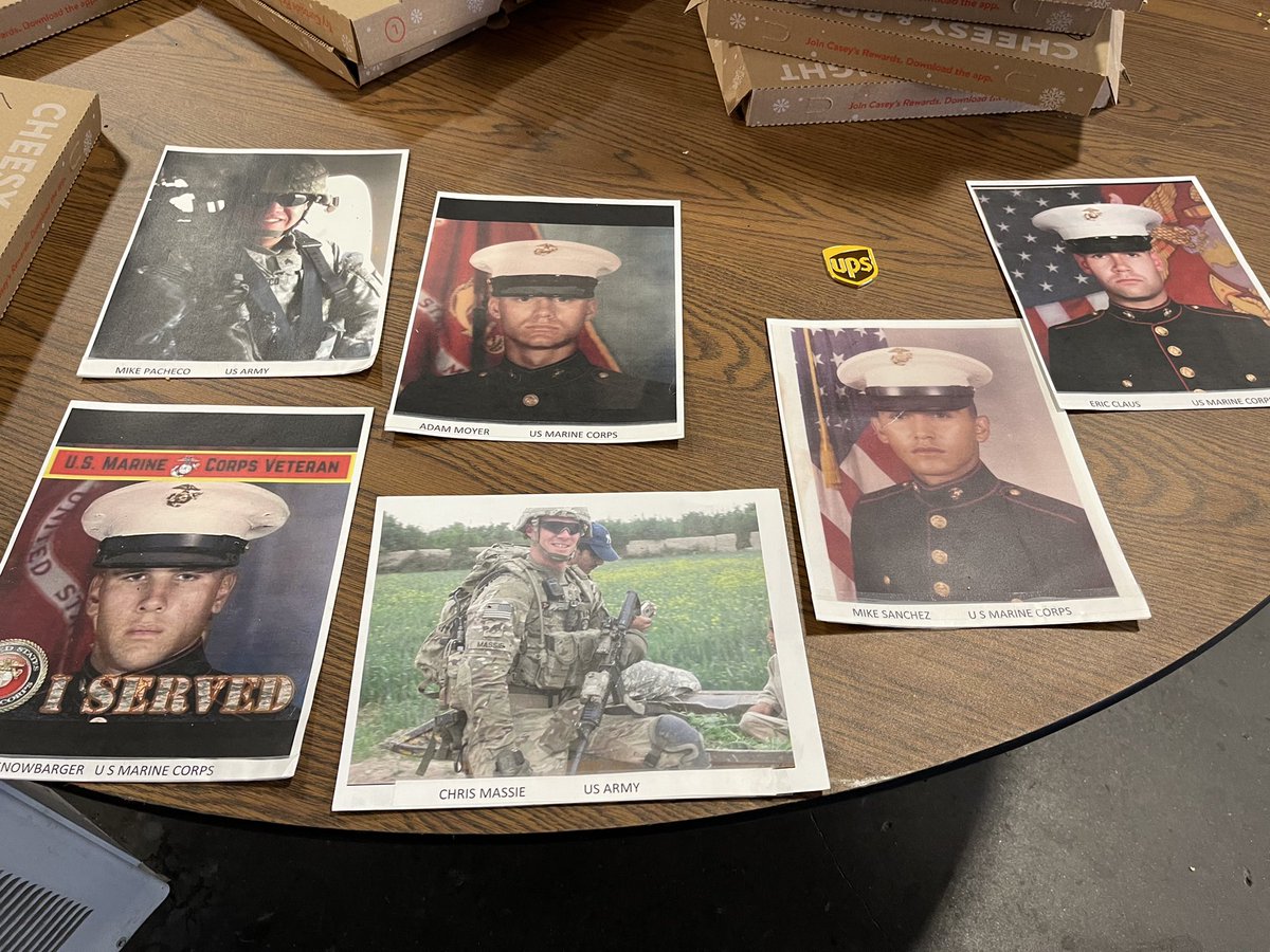 ShawneKoch's tweet photo. On this day we praise those who put their lives on the line!!  Happy Veterans Day!!! @jrindafernshaw @thuberb22 @TimPope007 @CarolBTome @ericgriffin86 @NP_UPSers https://t.co/UD8fDPcxFx
