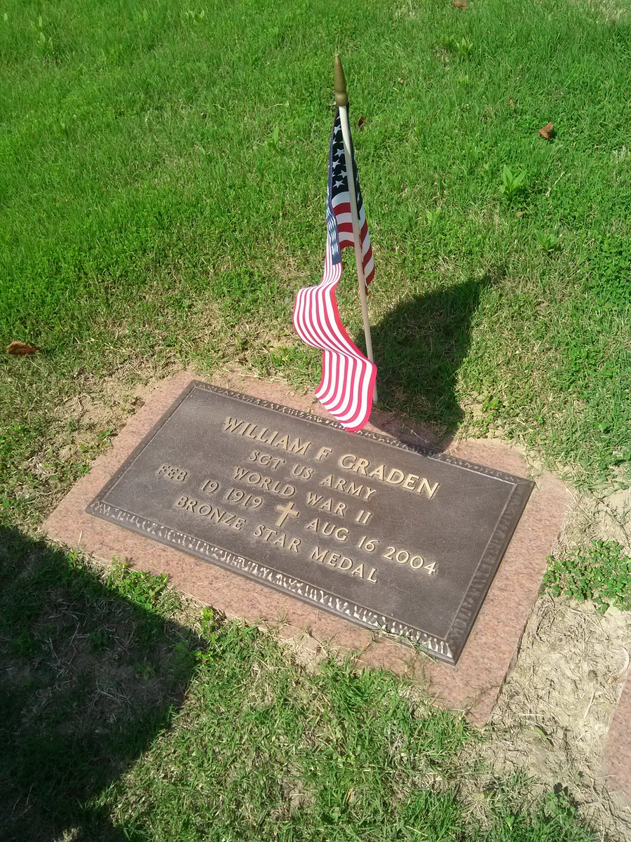 SueGraden's tweet photo. @funder My dad. https://t.co/tNSvfTVRnp