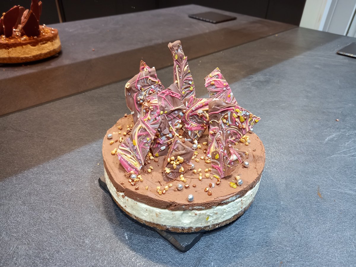 BoltBurdonKemp's tweet photo. Today's #BakingForElevenses theme was fireworks & we had all sorts from puff pastry Catherine Wheels and bonfire cakes to cookie s'mores & a toasted marshmallow ginger cake. Yum!
To find out more about life at BBK, visit our website: https://t.co/ooFJ0C6GIB #BBKBakingClub https://t.co/UBjm9fzLWj