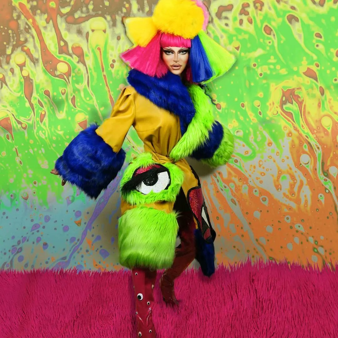 huberttrinkunas's tweet photo. FUGLY is the new Fabulous ππππβ€οΈ We loved this wig by @wigchapel on @krystalversace on last week's episode of @dragraceukbbc π We're ready for the semi final tonight!π #rainbowwig #dragraceuk #wigmakers #hairstylist https://t.co/XTvcsrziM7