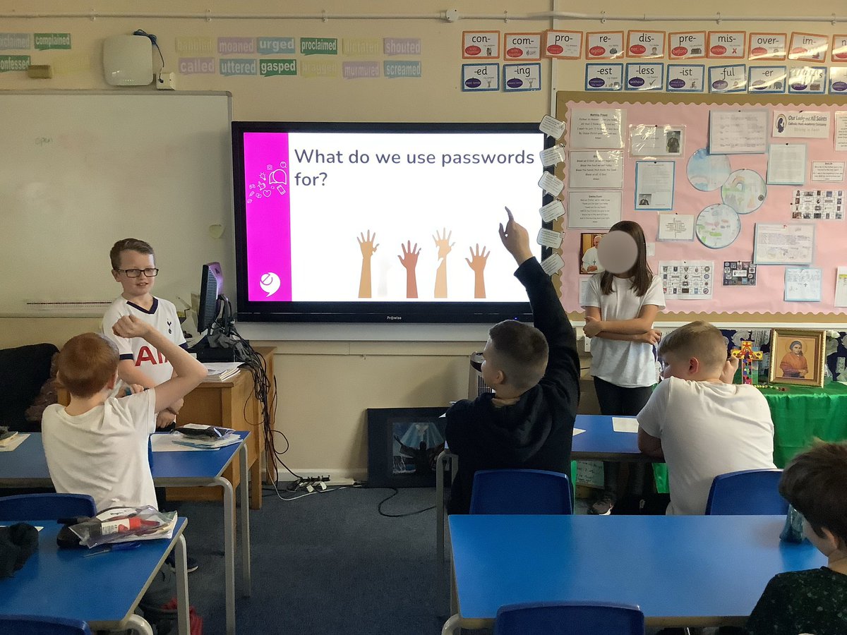 St John the Baptist tweet media