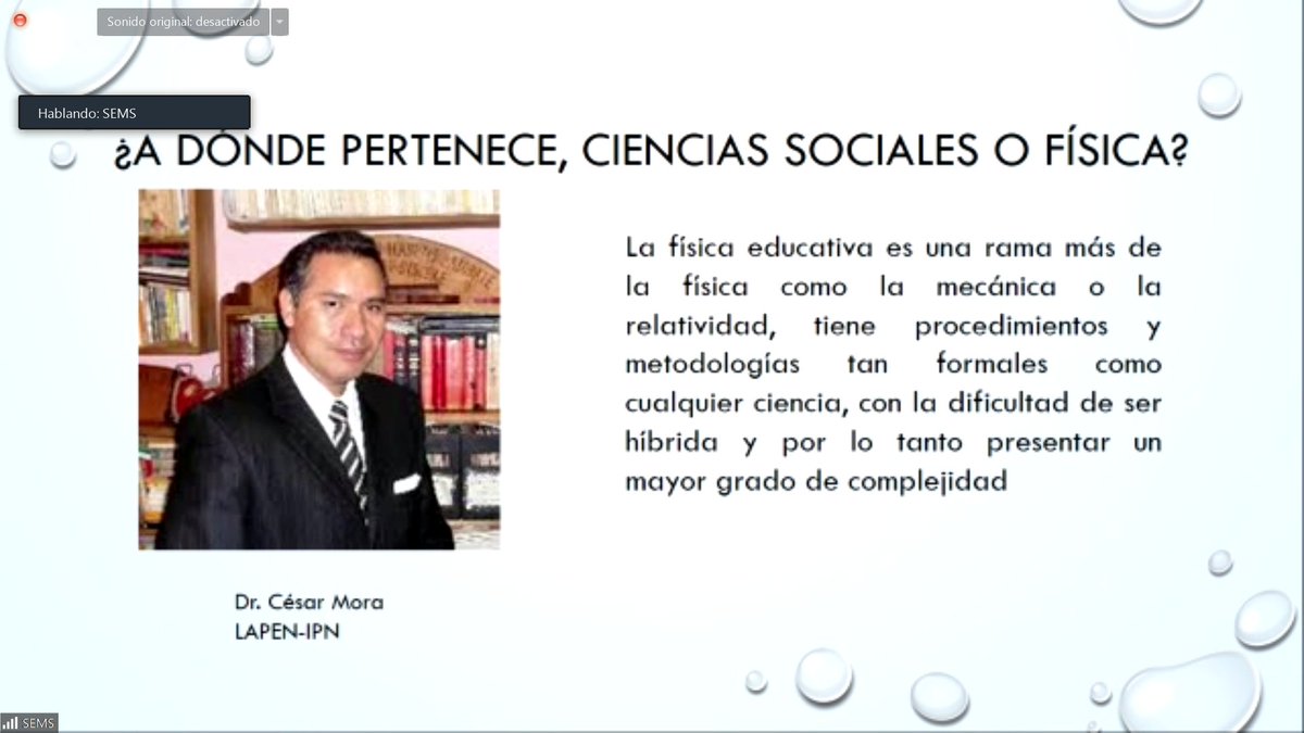 AaptMx's tweet photo. Durante la conferencia Magistral: ¿Qué es la física educativa? Mario H. Ramírez Diaz. https://t.co/PWa65AWP7E