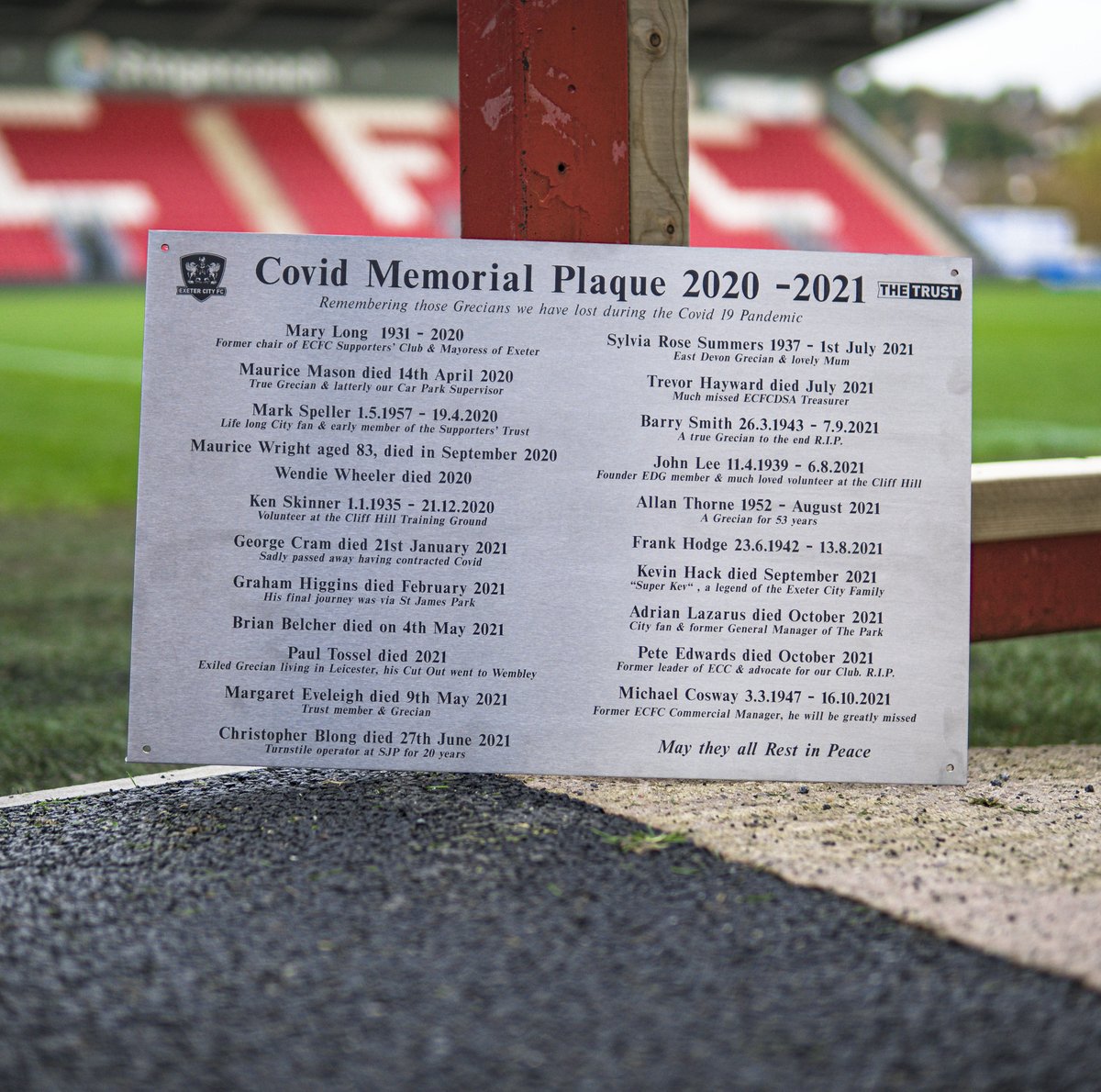 📸 Remembering those Grecians we sadly lost during the Covid-19 pandemic ❤️

 The <a href="/ECFCST/">Exeter City Supporters’ Trust</a> Memorial Plaque has arrived at SJP and will be on display in <a href="/ECFCshop/">Renzo</a> on Saturday, before being installed in the Memorial Garden

#ECFC #OneGrecianGoal