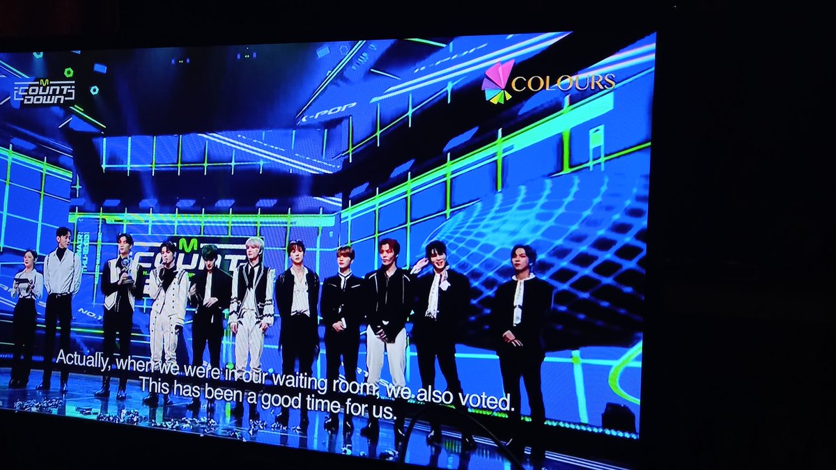 KAngelo_10's tweet image. May replay pala sa Colours HD Channel yung MCountdown. 💚 @NCTsmtown_127 #Sticker #Sticker3rdWin #NCT127_Sticker