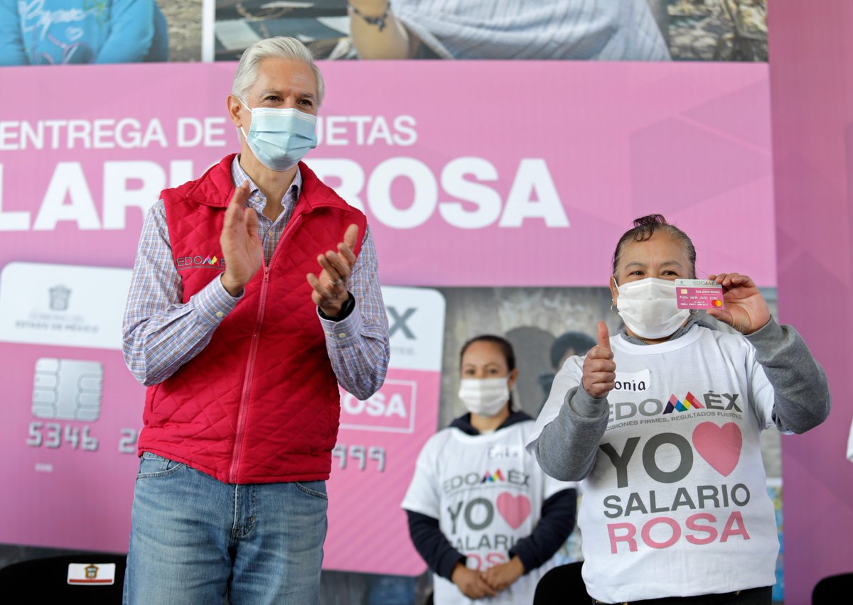 En #IxtapanDeLaSal entregamos el #SalarioRosa a cerca de 5 mil amas de casa que, con esfuerzo, sacrificio y cariño, sacan adelante a sus familias.