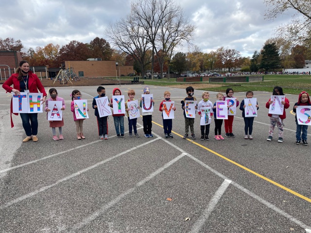 🇺🇸 To those that have served, and those that continue to serve, thank you! #VeteransDay #thankyouveterans