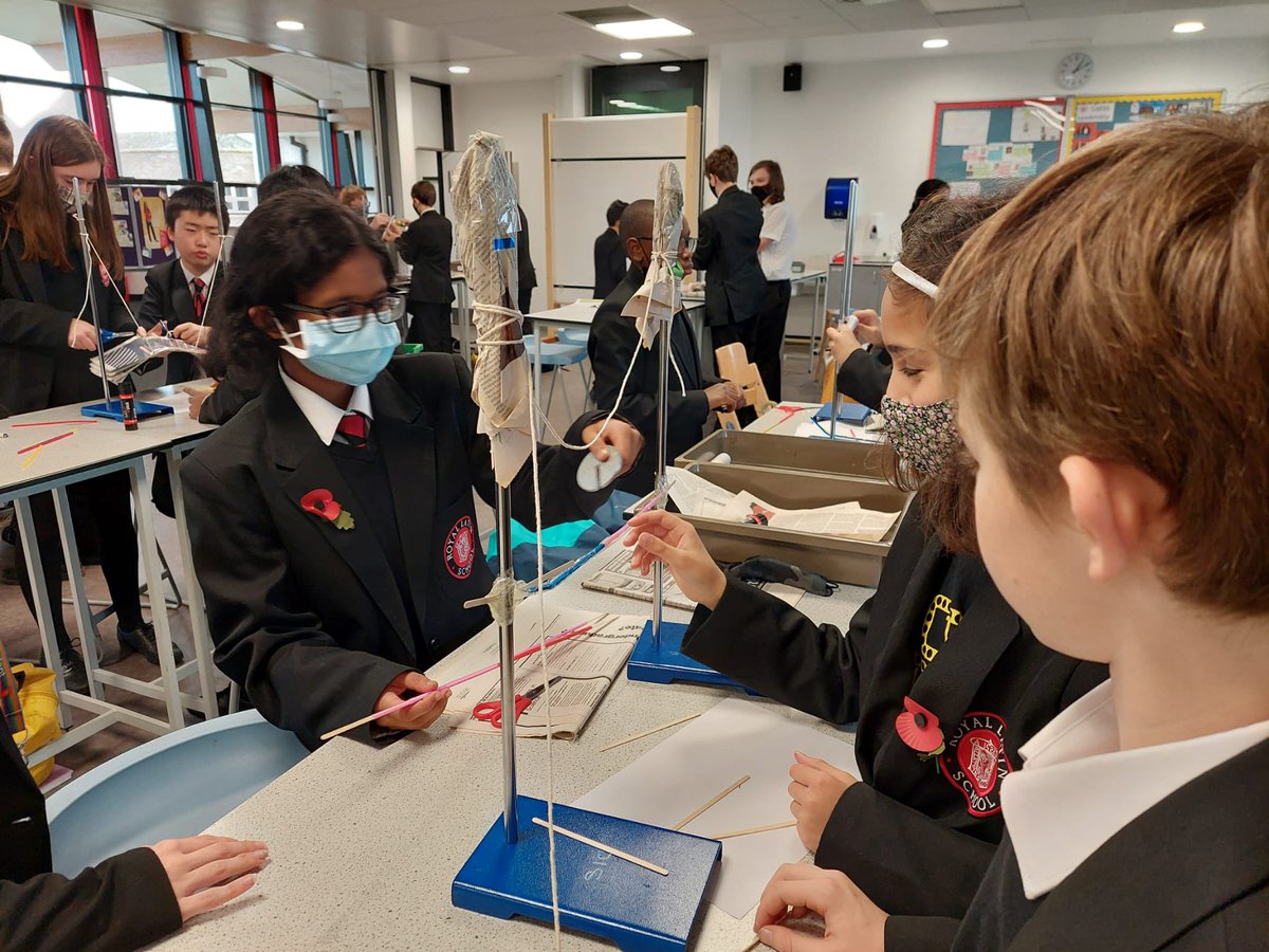 rlsphysics1's tweet photo. Bridge building competition for Engineering Week was full of suspension 👀🌉 Lots of different designs and structures built out of everyday objects #Bridges #Engineering #TEWeek21 @TheRoyalLatin @WorkRls @RLSLatInnovate https://t.co/9fYH24V7e9