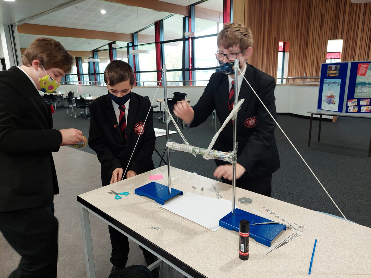 rlsphysics1's tweet photo. Bridge building competition for Engineering Week was full of suspension 👀🌉 Lots of different designs and structures built out of everyday objects #Bridges #Engineering #TEWeek21 @TheRoyalLatin @WorkRls @RLSLatInnovate https://t.co/9fYH24V7e9