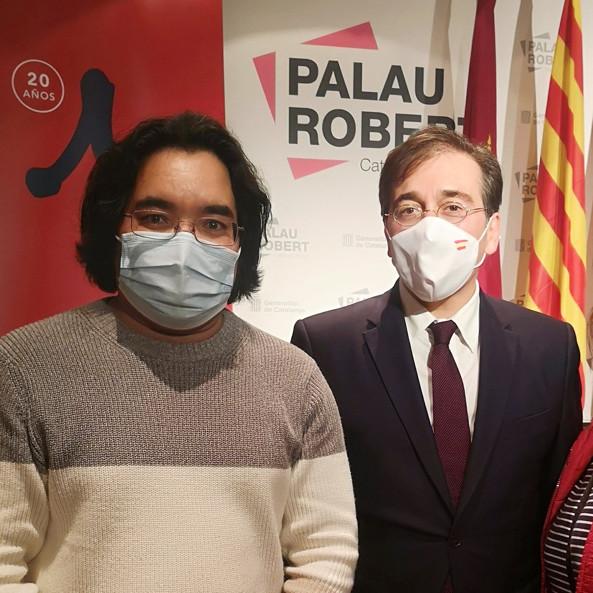 EgcsoGlobal's tweet photo. Encuentro con el Ministro de Asuntos Exteriores de España, Sr. José Manuel Albares en Barcelona, sobre el traslado de familiares afganos residentes en España, sociedad civil y personas vulnerables.
@jmalbares @CasaAsia @MCooperacion @BashirEskandari https://t.co/YaHFkLu7kA