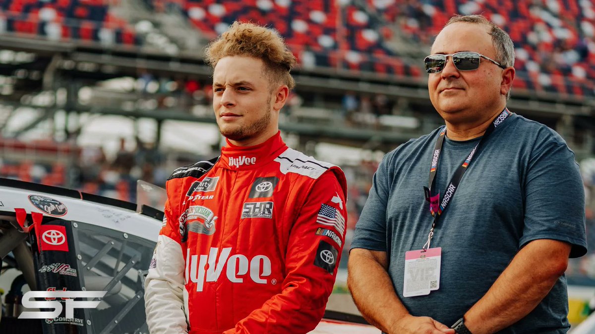 SantinoFerrucci's tweet photo. Happy Veterans Day to all those who have served our country 🇺🇸

#thankyou #veterans #thankyouveterans #talladega #nascar #palermos #screaminsicilian #xfinityseries #pizza #hyvee #toyota #supra #racecar #racing https://t.co/rahKppqHGE
