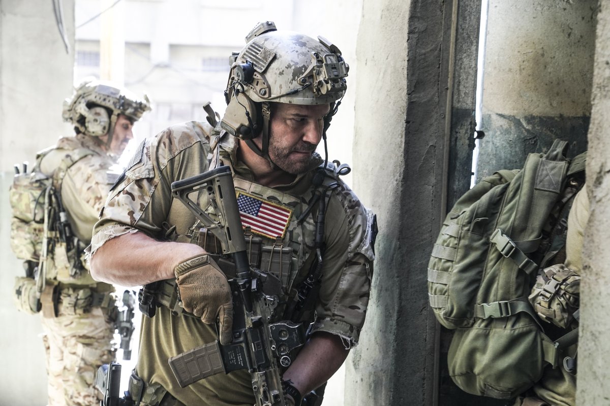 SEALTeam_pplus's tweet photo. Get ready. #SEALTeam https://t.co/xRRZ4Dorlu