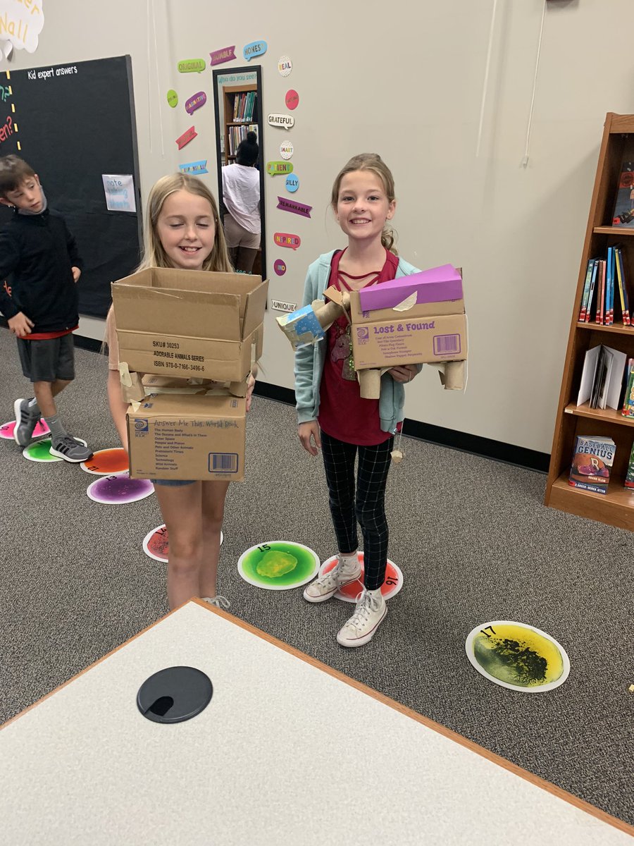 WinkleyLibrary's tweet image. I love seeing their creative minds at work… building 🦃 traps in the library… #winkleyempowers @WinkleyElem