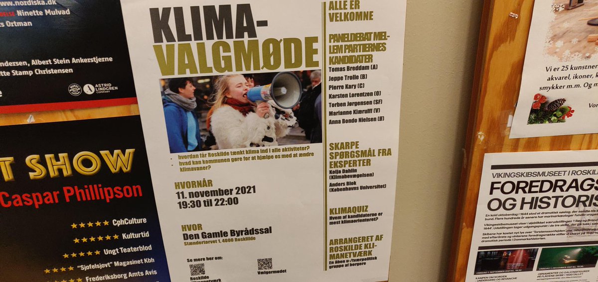 madsnyvold's tweet image. Kom glad til #dklima-valgmøde om 2 timer! 
Jeg modererer...og forsøger i pause at gæstebartende med drinkz nok aldrig serveret før; en Freeze-longdrink med danskvand fra @Climeworks - klodens første kommercielle CO2-støvsuger #dkgreen #AlleTidersRoskilde #KV21 #kompol