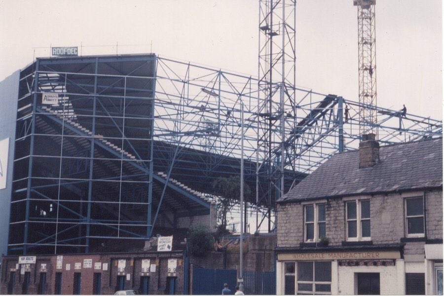 Thank you to our Contract Manager, Adam Podmore for this #throwbackthursday 

This is a picture from 1986 at Sheffield Wednesday Football Club ground. This is the KOP❤️⚽️

It’s great to look back on some of our old projects.