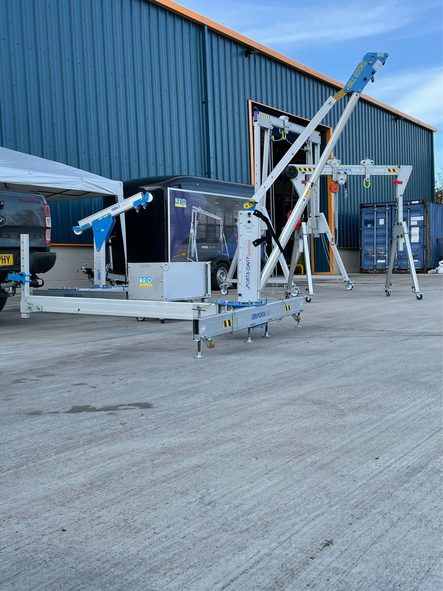 REIDLifting's tweet photo. We are at @WHackettGroup for the @GAPGroupHire open day, with our brand NEW Porta Base Counterbalance Trailer Hitch and our popular Gantry and Davits.
#MakingLightWork #SiteVisit #Lifting https://t.co/tRSewt8UPv