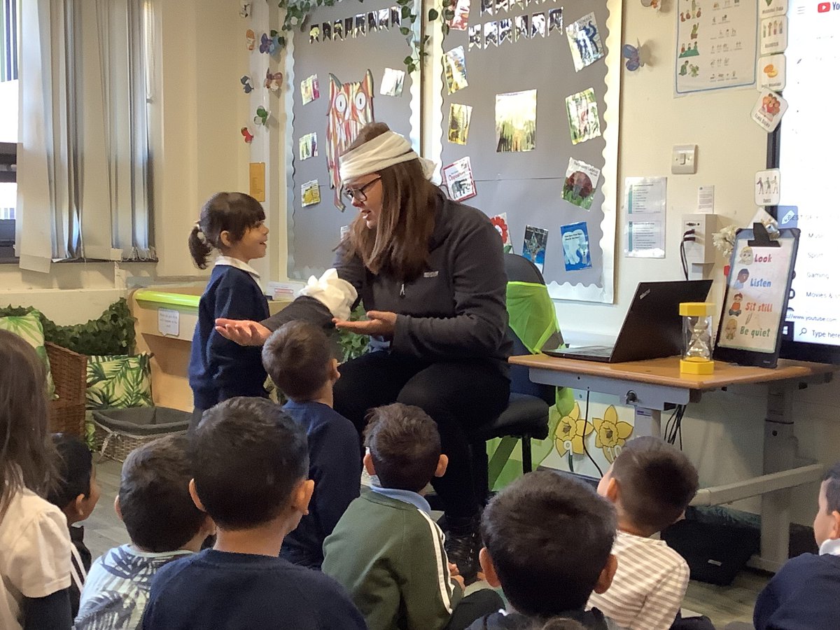 OasisFirVale's tweet photo. Reception looked at Mary Seacole for #BlackHistoryMonth and how nurses can make us feel better.  #blackhistorymonth #oafv @OasisAcademies https://t.co/mZmUuTmYlm