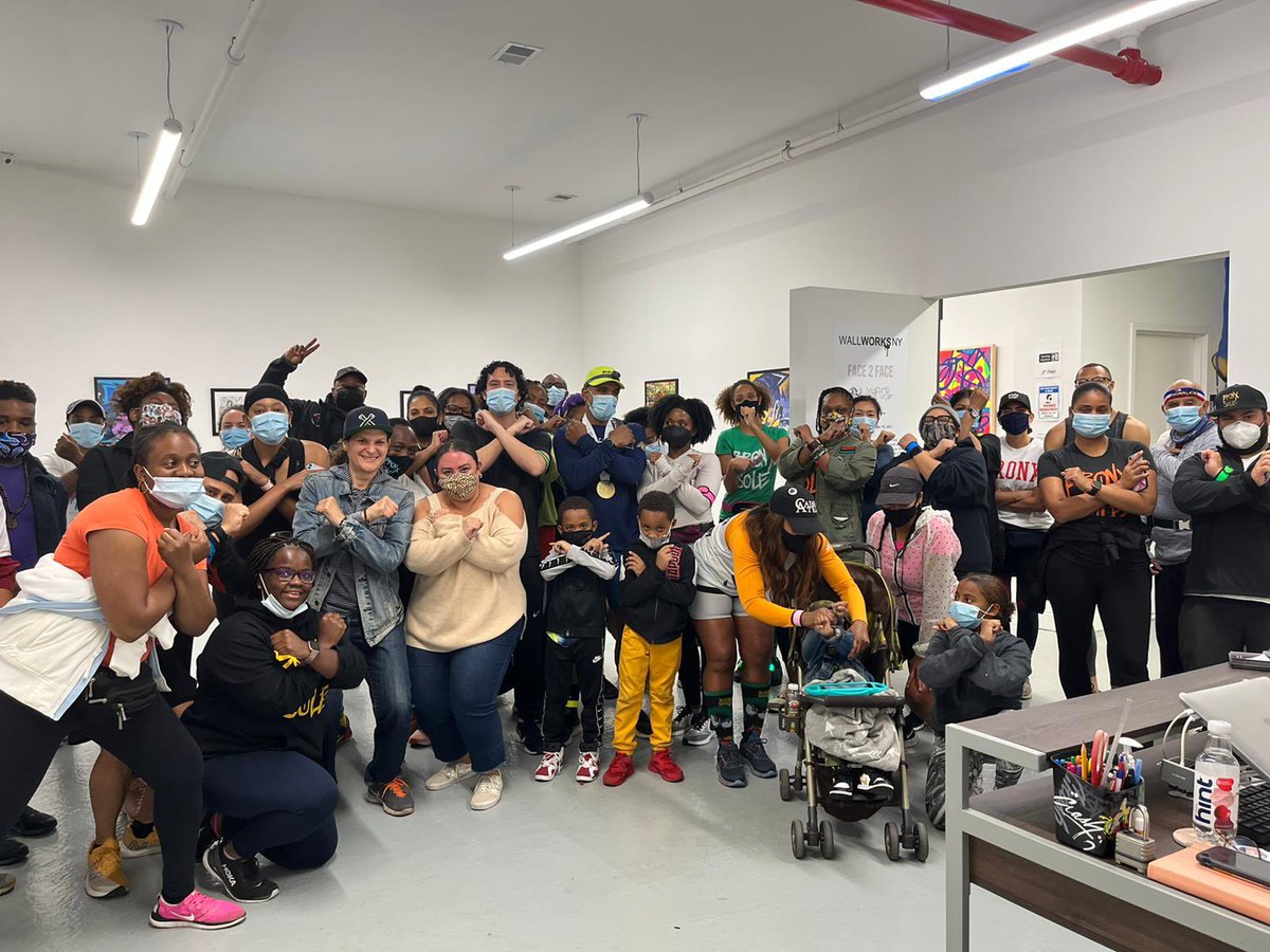 BronxSole's tweet photo. Tuesday night we had the honor of checking out Bronx artist @kaylovebx &amp; @ladypinknyc’s exhibit, #Face2Face over at @wallworksny. 

@kaylovebx came out, showed us her works and shared the stories behind them. She also spoke about #LadyPink and the great #JohnMatos AKA @crashone https://t.co/Y08WgN4USM