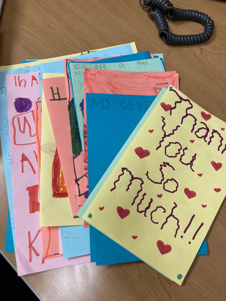 NicoleCappsNKC's tweet photo. I’ve felt so much love for School Psychology Week! The gifts, notes (@Miss_BowmanNW’s class), and kind words mean so much. I’m so grateful to work at @GracemorNKC in @NKCSchools! I also love being a member of @MOSchoolPsych and @nasponline to stay connected to other colleagues❤️ https://t.co/hXeIlBrGiN