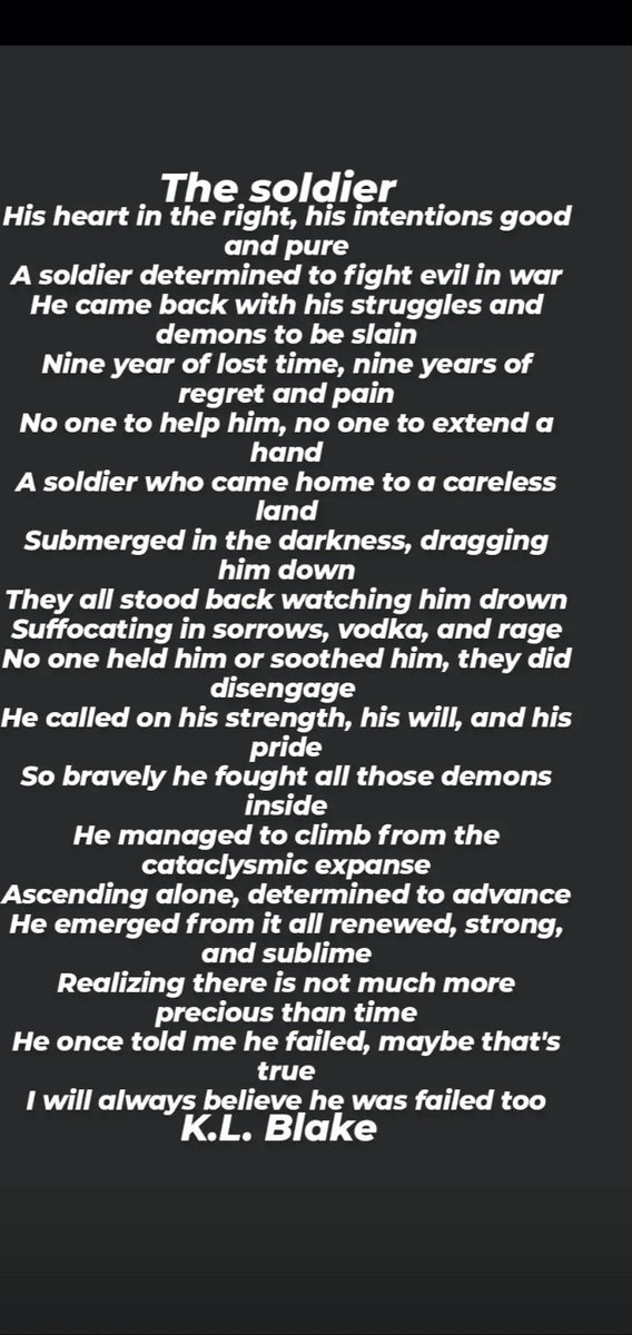 klblake77's tweet photo. Support our soldiers and never forget their sacrifice. ❤🤍💙

#VeteransDay #VeteransDay2021 #RemembranceDay #RemembranceDay2021 #honoroursoldiers #supportourveterans #poetry #poetrytweet #poetweet #poetrytwitter #onlyfans #klblake
#courage #nocouragewithoutfear #brave https://t.co/LtsJUt4TI5