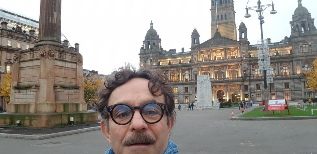 g_quadri's tweet photo. George Square. El centro de Glasgow, saliendo de la COP... https://t.co/XsBVV4eiA7
