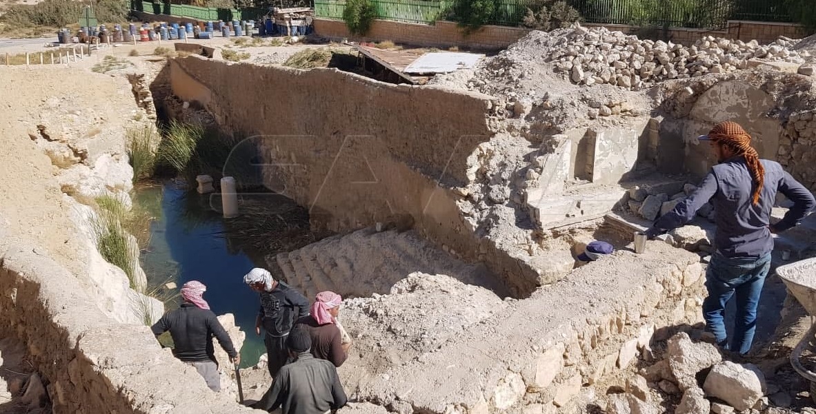 eye_syrian's tweet photo. A Syrian-Russian archaeological team continues the rehabilitation of the historic Afqa spring in #Palmyra.

#Syria #Russia https://t.co/svjXEa65d5