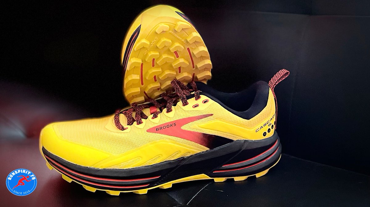 Test: Les Brooks Cascadia 16 trail runspirit.fr/trail/test-bro…