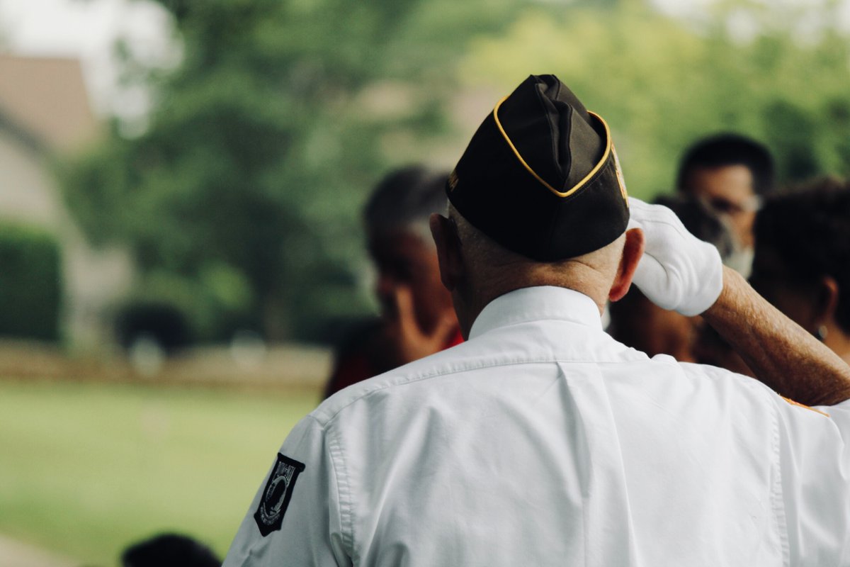 formthird's tweet photo. Thank you to our in house veterans Matthew Ott (USAF) and Bob Avila (USMC) this Veterans Day. Today, we celebrate and honor you and all of our country's servicemen and women.
#HappyVeteransDay  

Photo by sydney Rae on Unsplash https://t.co/TQPlsl1p01