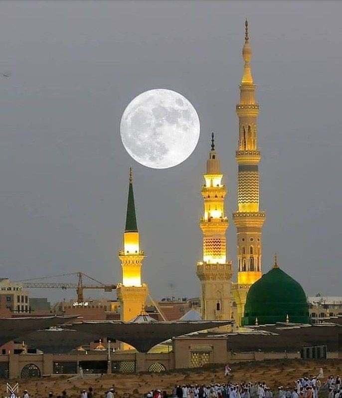 Arabbeau's tweet photo. Prophet's Mosque https://t.co/vjkNbdbIOf