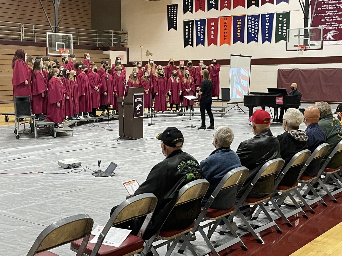 Rockridge300's tweet photo. Thank you to all the Veterans who attended our tribute concert in their honor this morning!! https://t.co/uHJUIlr30z