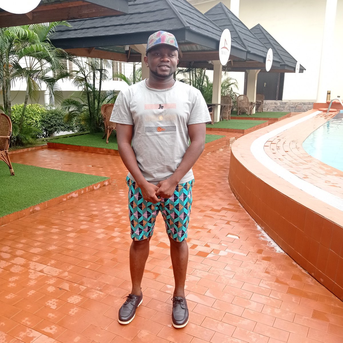 ewuolabl's tweet photo. Got a 🎈
Grateful for the year! 

All thanks to God, kindness of many, healing, supports, opportunities, and growth!

#HappyBirthday to me!

#NovemberMan #Abuja https://t.co/xdaSF4X2Xs