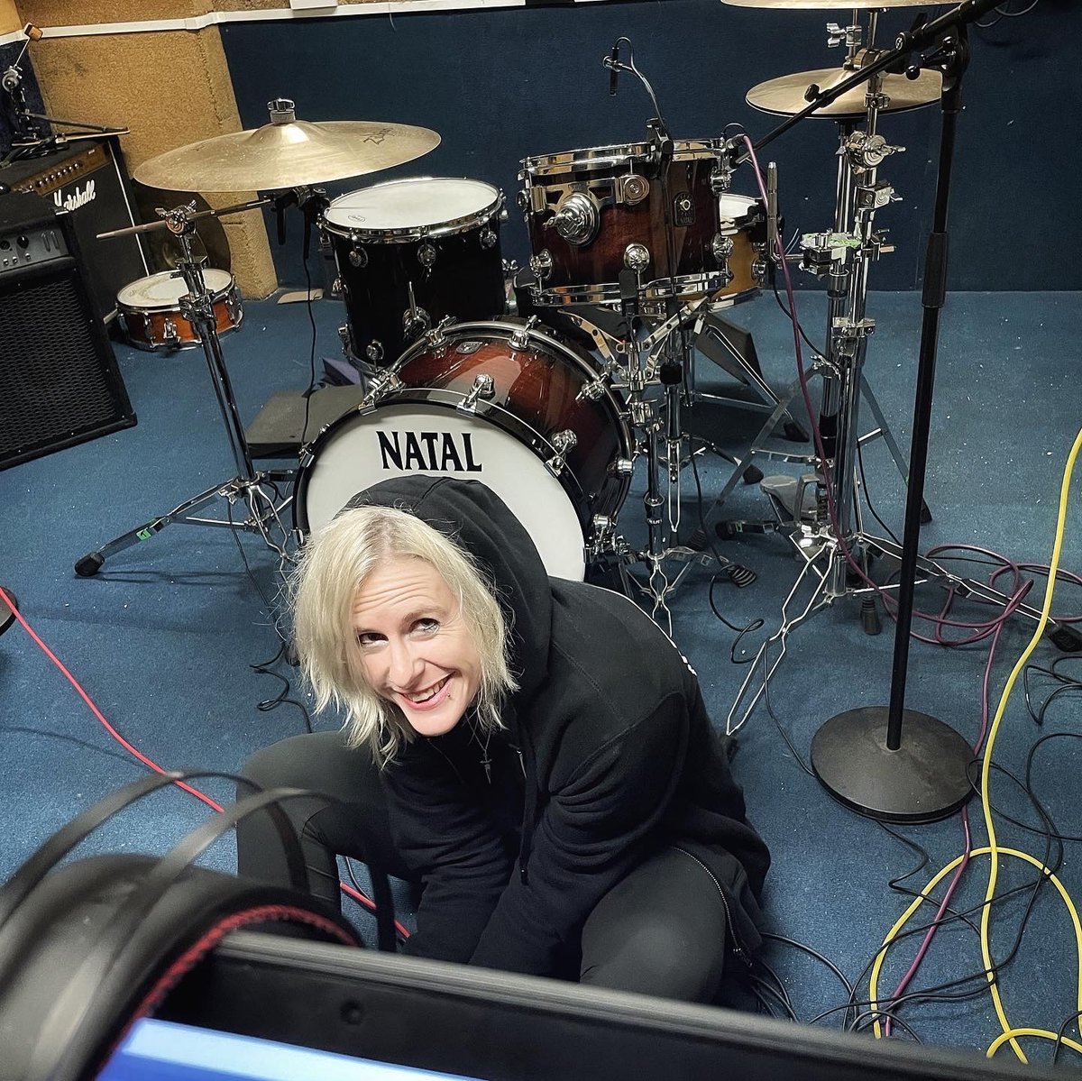 Two clowns trying to record drums 🤡 Results pending….

Shout out to @matt_davy for loaning us his mics 🙏🏻

 #taunts #band #tauntsband #liveformusic #wecametoplay #wearefamily
