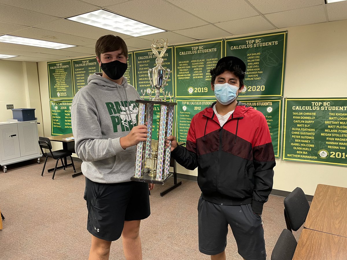 Congrats to these winners of our “prisoner’s dilemma” tournament in CS Principles. Their code valued cooperation and embraced best results for the group vs. individual gains. #CultureWins #SMSouthTDain