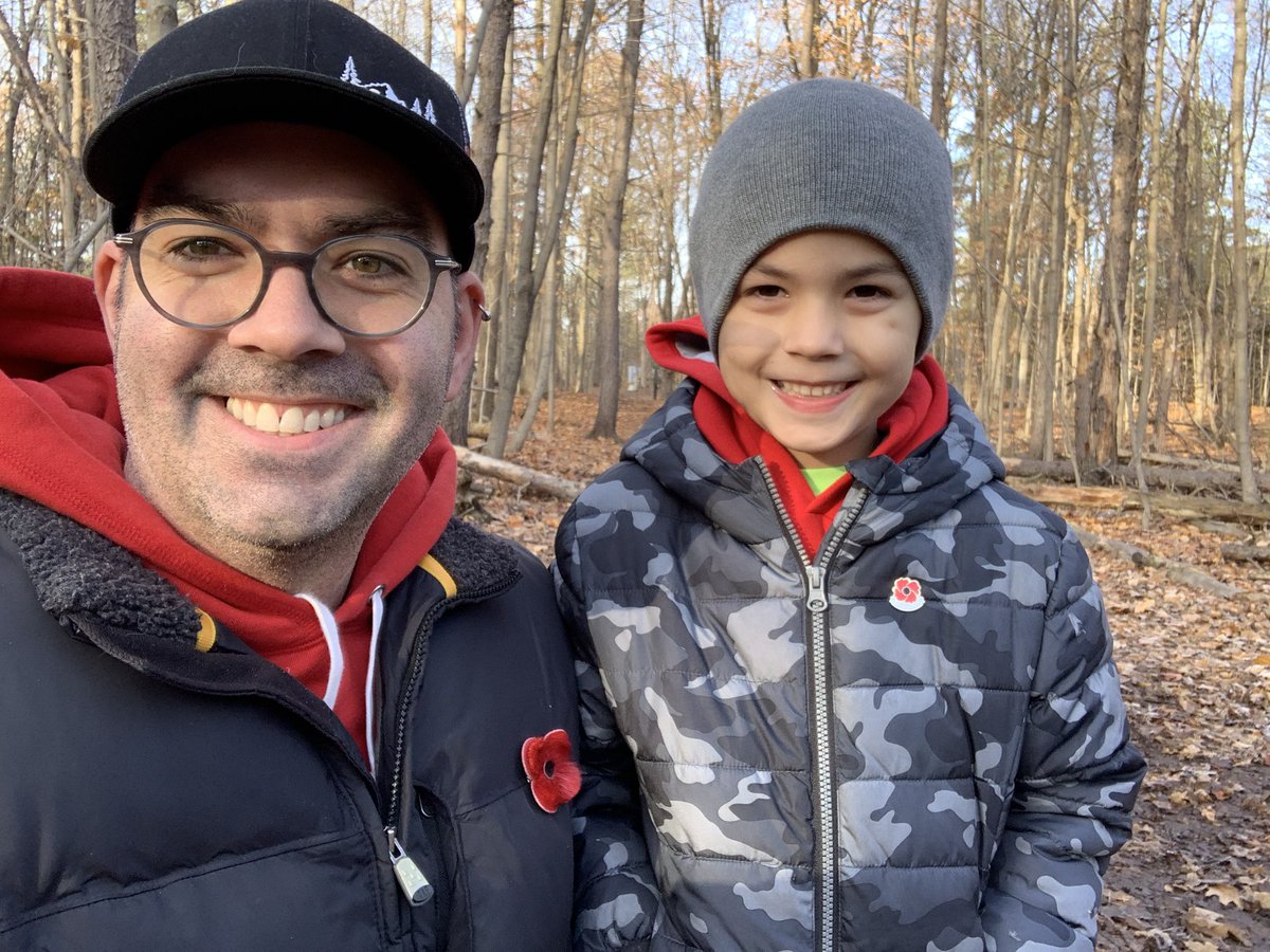 tbeau27's tweet photo. #RoBeau and I #escaped to #nature early this #morning for some #oneonone time, and to feed the #wingedones together. The #bluejays are always very special #forestbathing #medicine @beauchamplinds https://t.co/DUhhdqrS8r