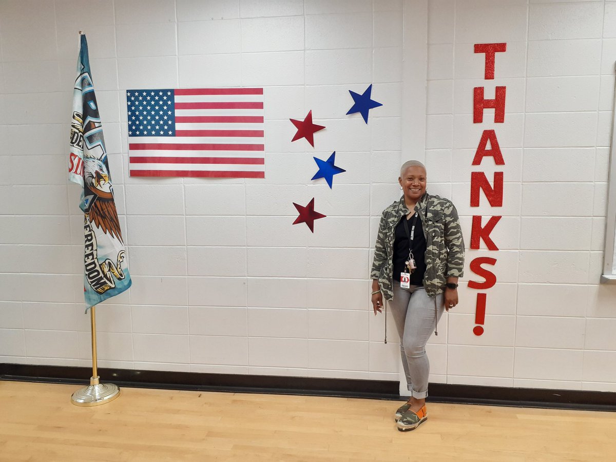 AldineHS_AISD's tweet image. Celebrating our Veterans! #AldineProudMustangStrong #Military
#ServiceStrong #AldineForward 🇺🇲🇺🇲