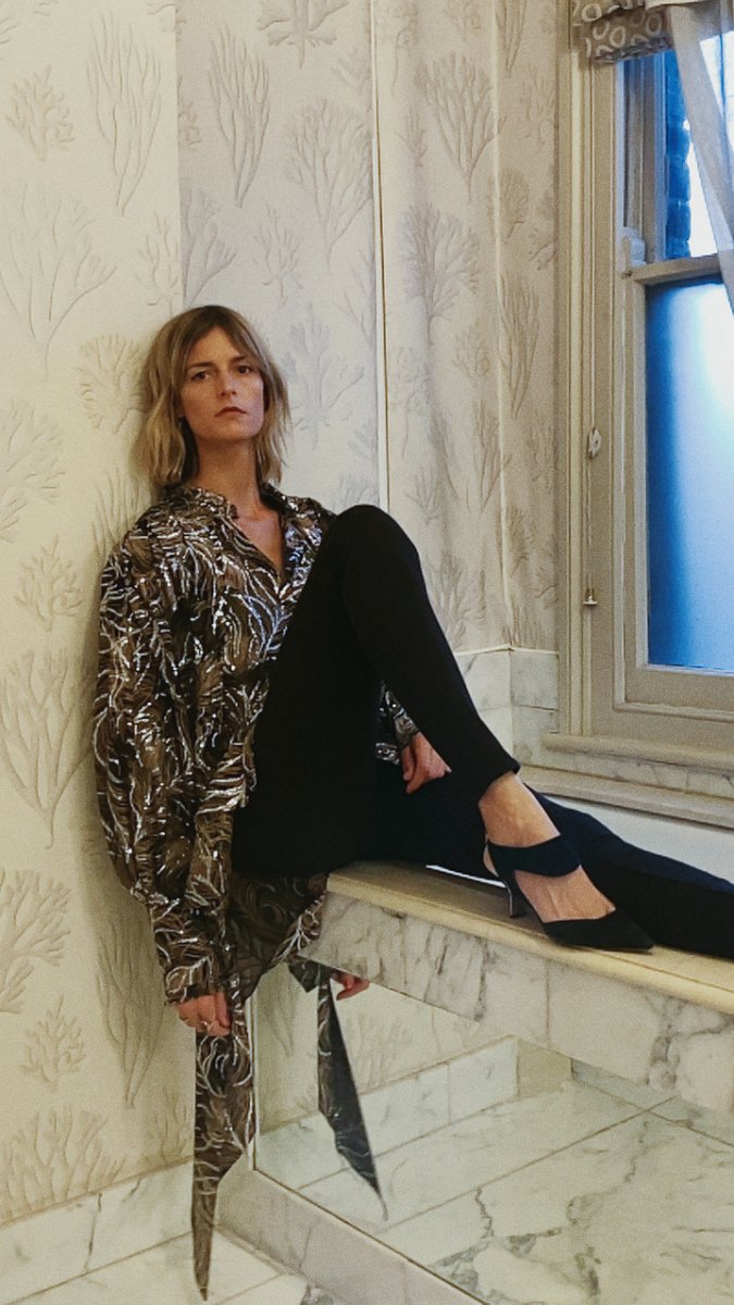 #JacquettaWheeler joins the conversation embracing the inspiring message 'BE THE EXTRAORDINARY YOU” at the heart of the #EtroxHarrisReed Capsule Collection bit.ly/3D30wVl