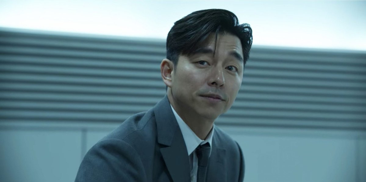 гон ю в костюме. сон чжун ки. ю си джин потомки солнца. способный ю. Gong yoo игра в кальмара.