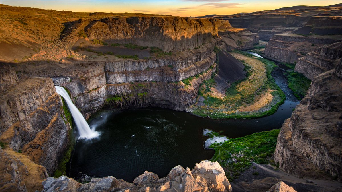 waDNR's tweet photo. Happy Birthday to our beautiful Washington state. Looking great at 132! https://t.co/eWwMHdJTIh