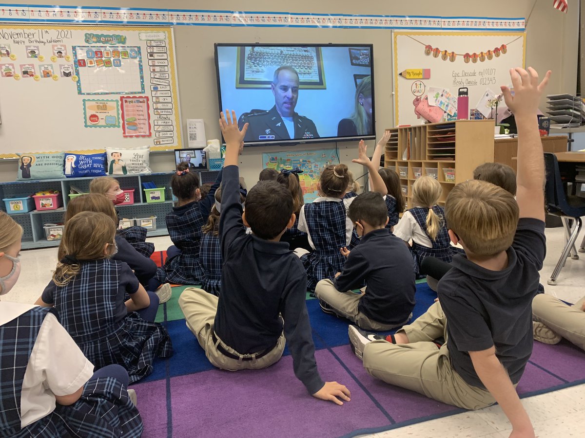 MsHarringtonSJS's tweet photo. Thank you Mr. Witty, an Army veteran, for your service and taking time to teach us about your time in the military! @JosaphatSchool #VeteransDay https://t.co/Obi5V9G8Ly