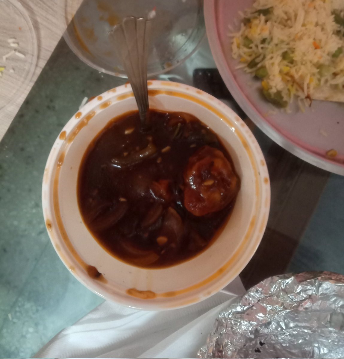 anuraag_tezasvi's tweet photo. Ordered paneer chilly from @swiggy_in - (Hotel Amalfi Patna) but got chicken chilly delivered instead.

Our family is pure veg Hindu we don't eat nonveg and it was Thursday too

Only after a bite we realised it was chicken.

We have to throw away all our utensils-plates n spoons https://t.co/lHhRaveGdm