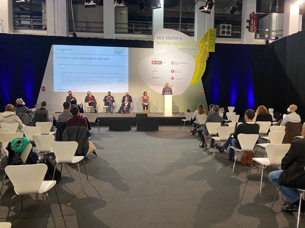 EbreDrone's tweet photo. Time to speak up about all the stuff we do as a #startup in @bizbarcelona @empresacat @emprencat #droneservices #agriprecision #40industry #smartfarming #uas https://t.co/GUB2jGlvzp